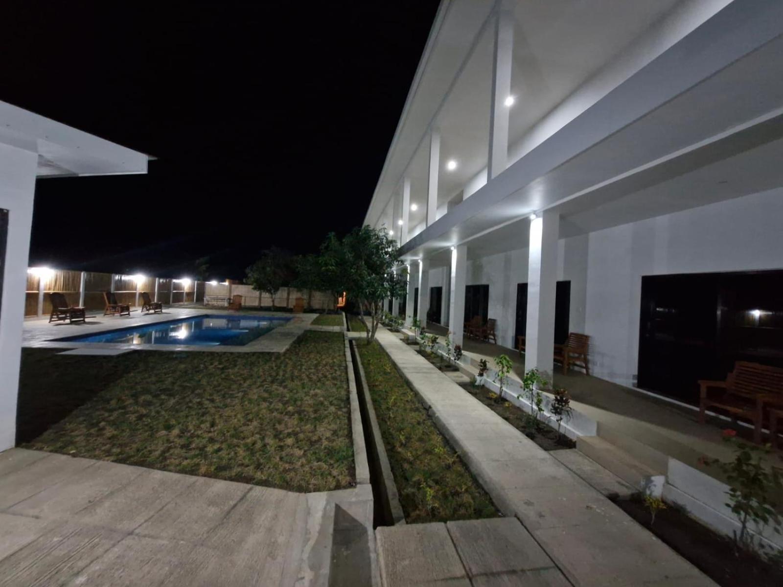 Satu Hati Hotel Ekas Extérieur photo