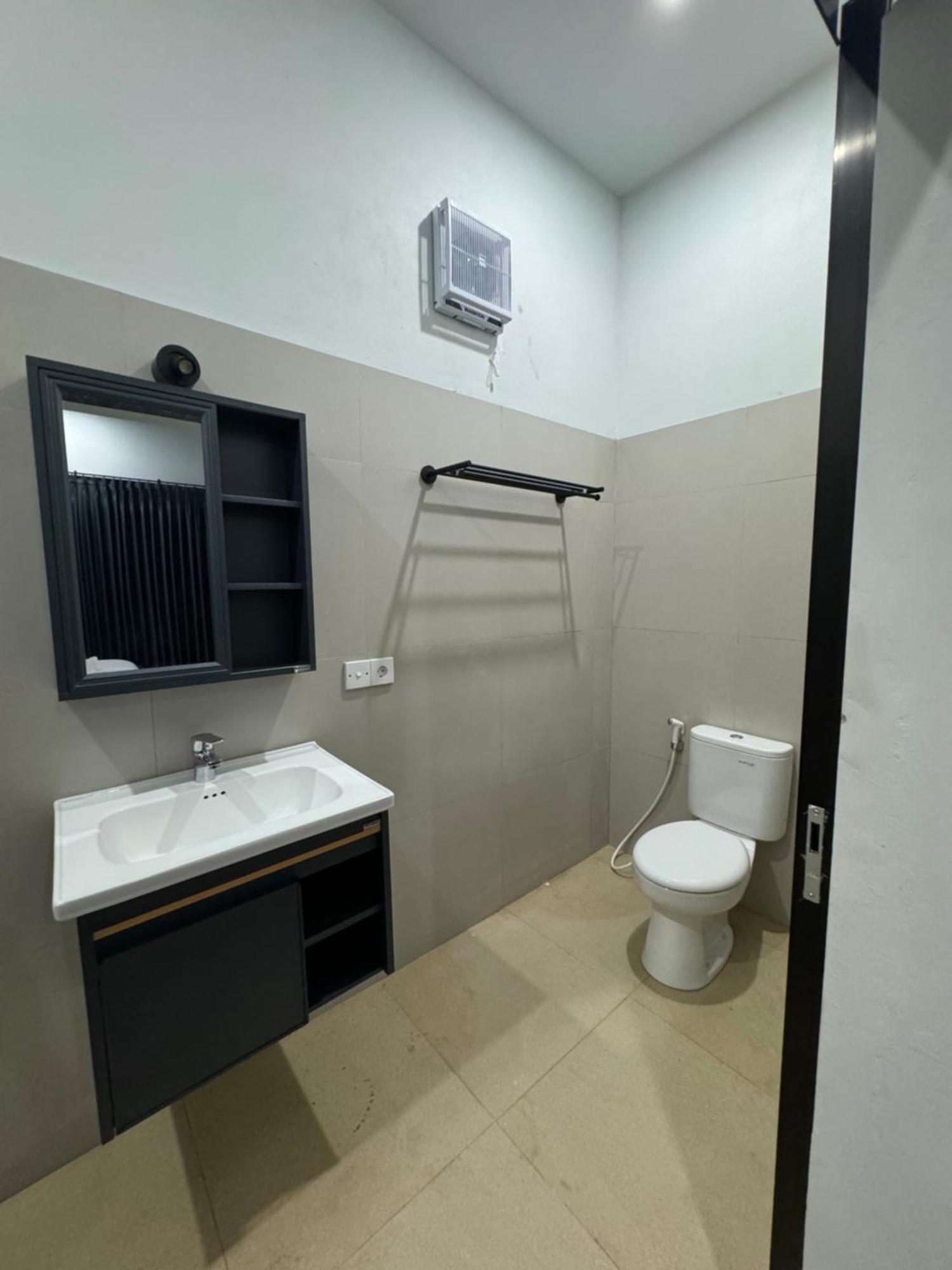 Satu Hati Hotel Ekas Extérieur photo