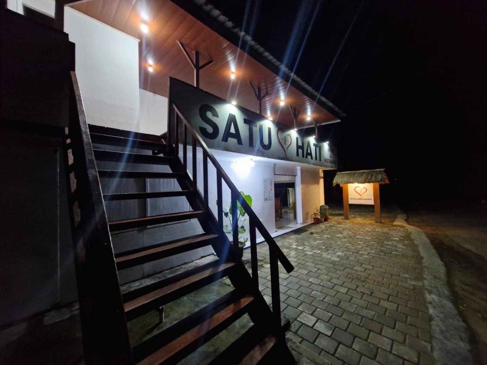 Satu Hati Hotel Ekas Extérieur photo