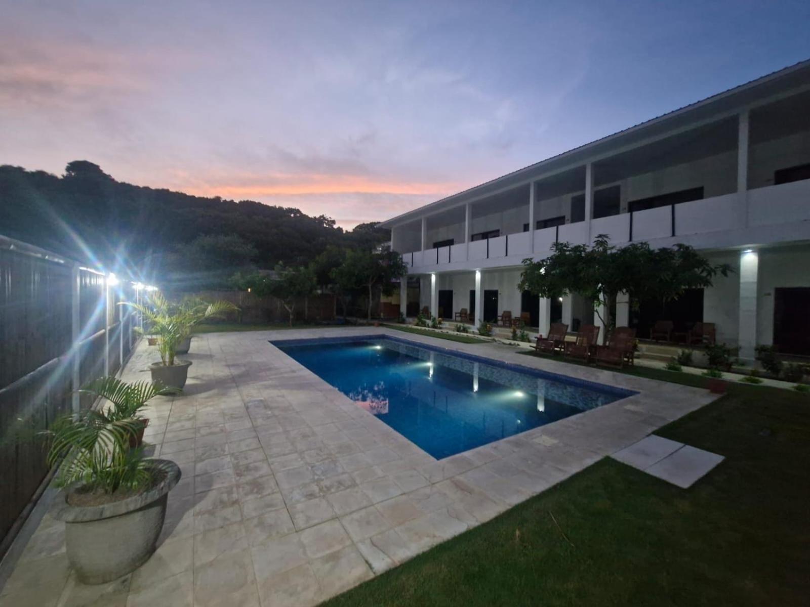 Satu Hati Hotel Ekas Extérieur photo